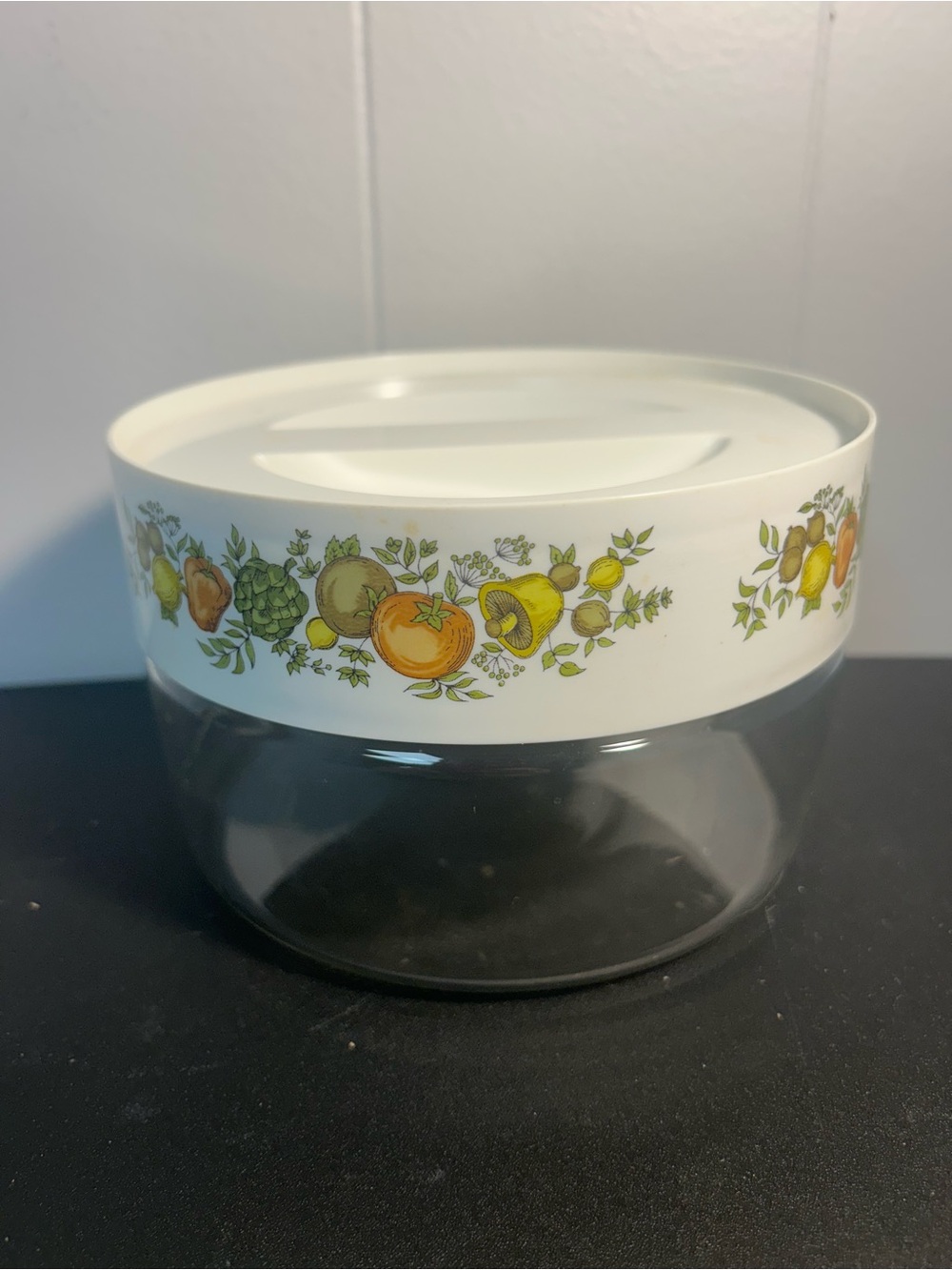 Vintage Pyrex SPICE OF LIFE glass storage container
